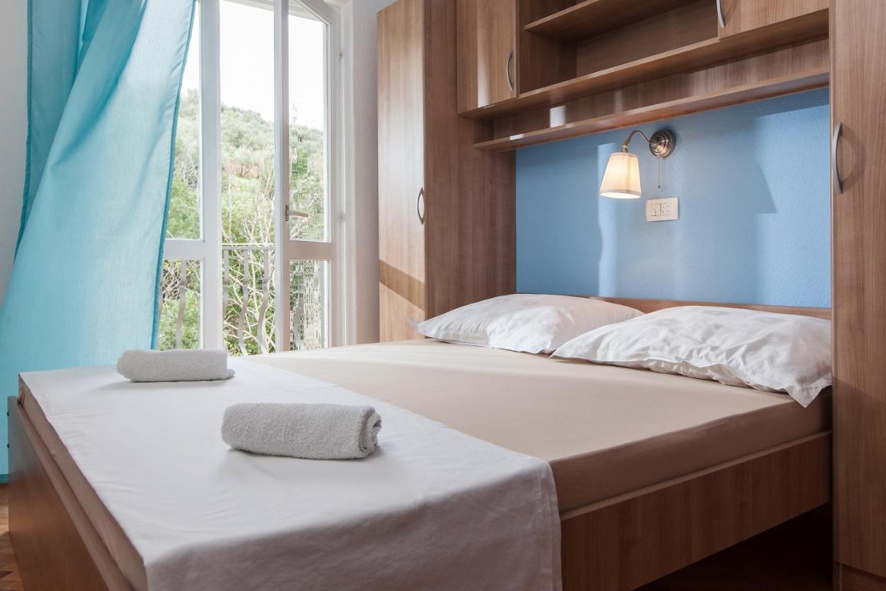 Vega Apartments Podgora Eksteriør billede