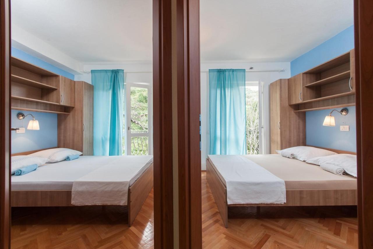 Vega Apartments Podgora Eksteriør billede